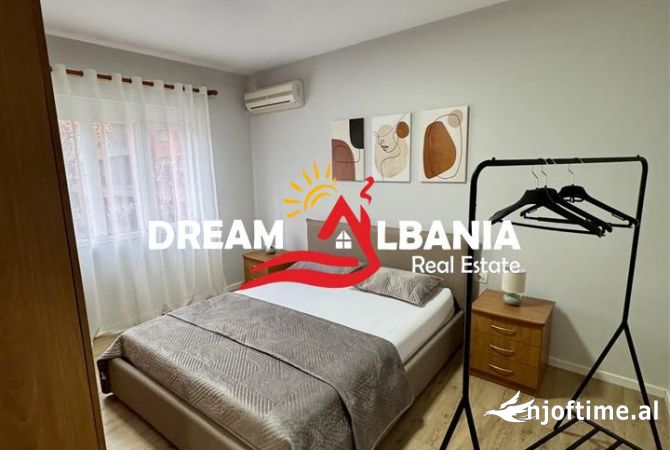 Shtepi me qera Apartament ne Tirane, 1+1, Mobilimi E mobiluar, Pagesa 600  Euro.