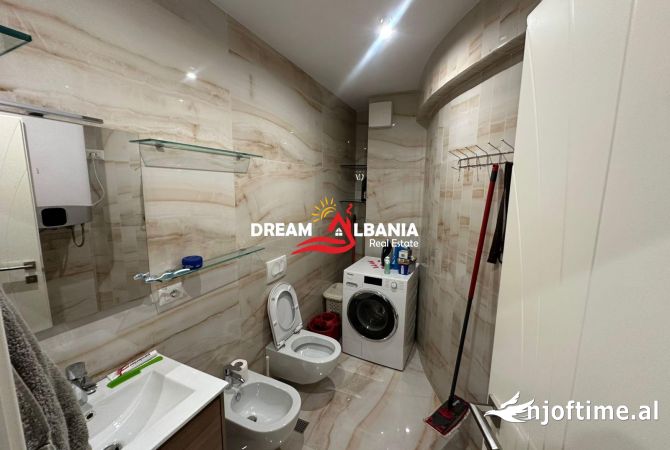 Shtepi me qera Apartament ne Tirane, 2+1, Mobilimi E mobiluar, Pagesa 700  Euro.