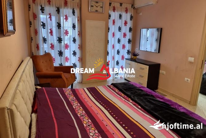 Shtepi me qera Apartament ne Tirane, 2+1, Mobilimi E mobiluar, Pagesa 470  Euro.