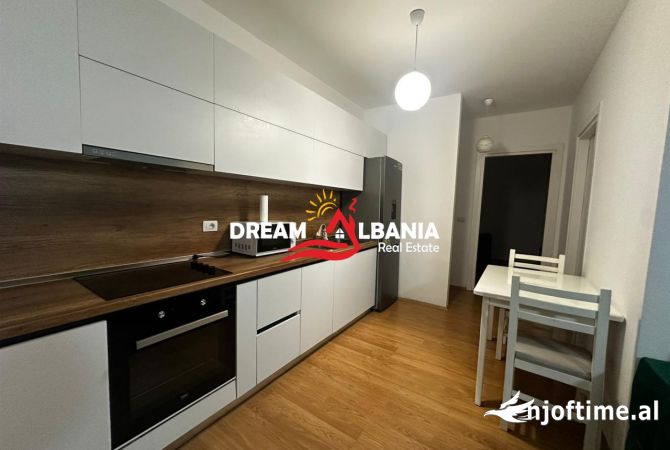 Shtepi me qera 2+1 ne Tirane - 700 Euro