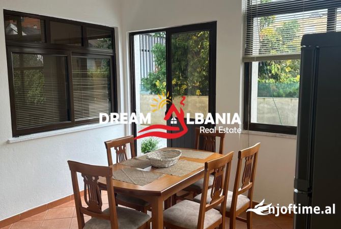 Shtepi me qera 2+1 ne Tirane - 500 Euro