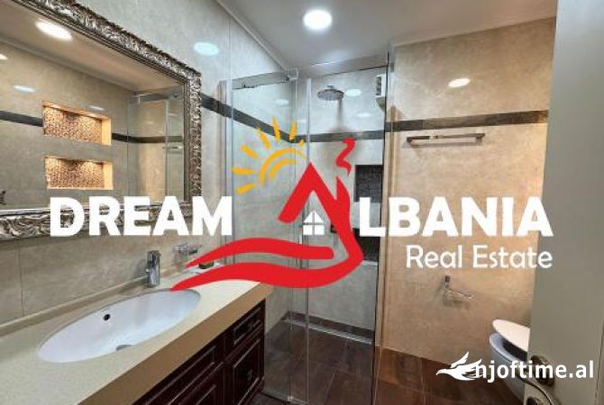 Shtepi me qera Apartament ne Tirane, 3+1, Mobilimi E mobiluar, Pagesa 1,600  Euro.