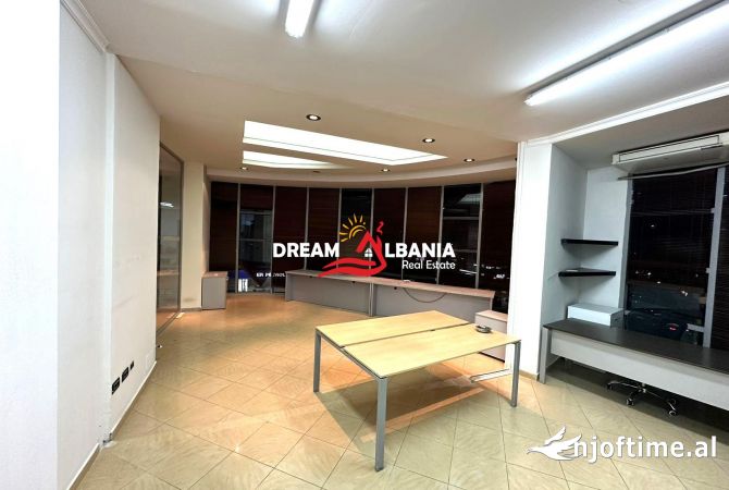 Zyre me qera open space ne zonen e Zogut Zi, buze rruges ne Tirane (ID 4261965)