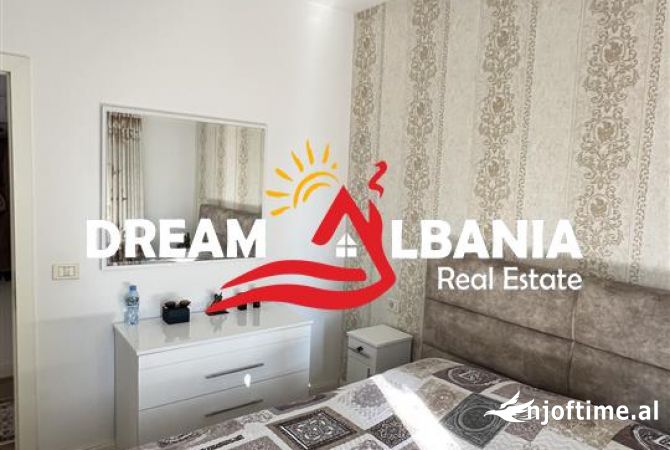 Shtepi me qera Apartament ne Tirane, 3+1, Mobilimi E mobiluar, Pagesa 900  Euro.