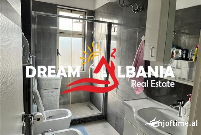 Shtepi me qera Apartament ne Tirane, 3+1, Mobilimi E mobiluar, Pagesa 900  Euro.