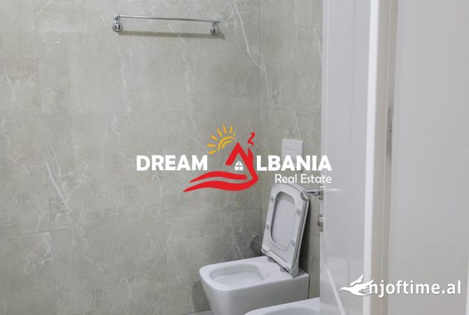 Shtepi me qera Apartament ne Tirane, 1+1, Mobilimi Bosh, pa mobiluar, Pagesa 350  Euro.