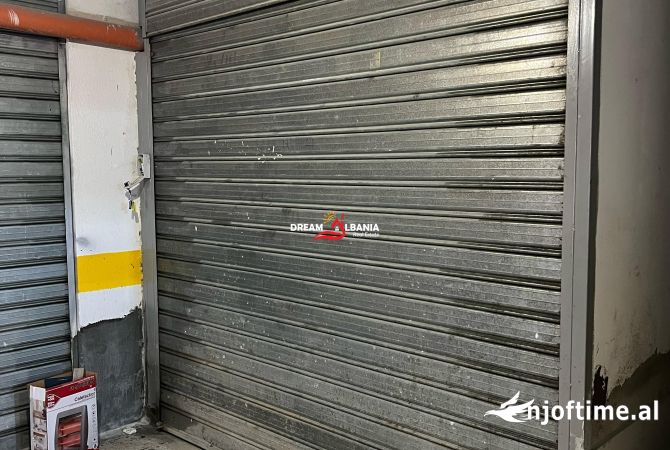 Ambient biznesi ne shitje 4+1 ne Tirane - 49,500 Euro