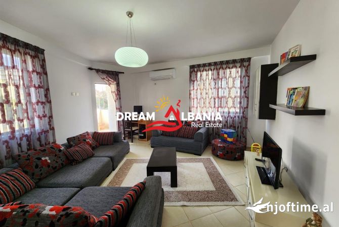 Shtepi me qera 2+1 ne Tirane - 40,000 Leke