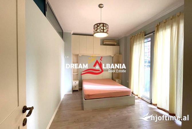 Shtepi me qera 2+1 ne Tirane - 900 Euro