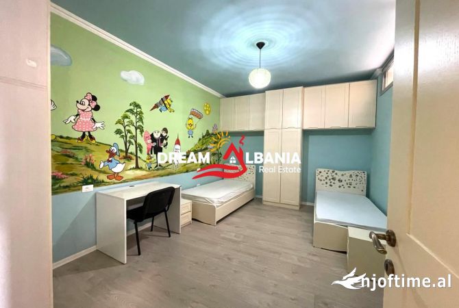 Shtepi me qera 2+1 ne Tirane - 900 Euro