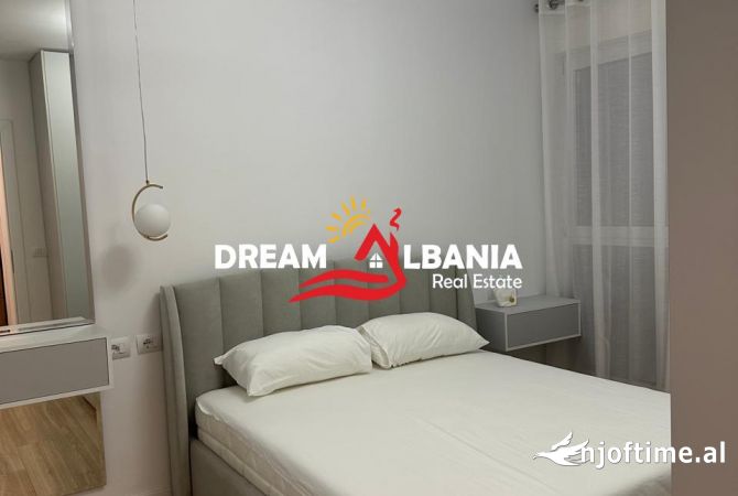 Shtepi me qera 2+1 ne Tirane - 800 Euro