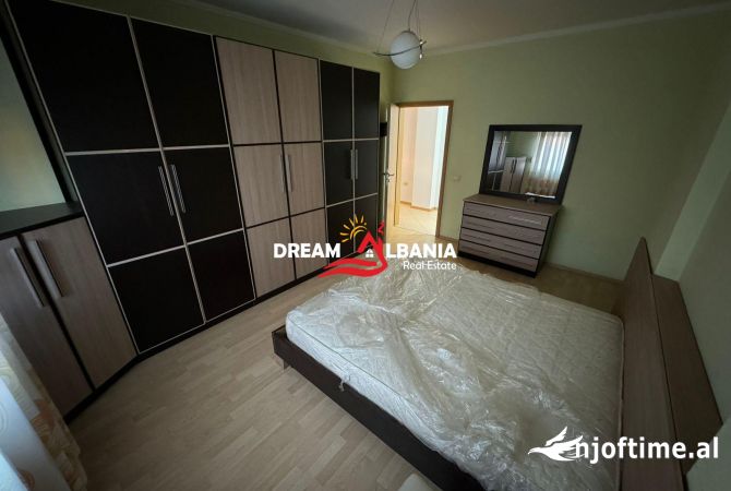Shtepi me qera Apartament ne Tirane, 2+1, Mobilimi E mobiluar, Pagesa 700  Euro.