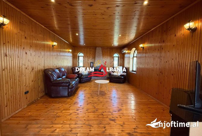 Godine 4 kateshe per HOTEL prane Spitalit Amerikan 2, Tirane (ID 4251380)