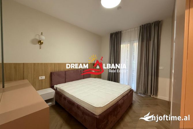 Shtepi me qera Apartament ne Tirane, 1+1, Mobilimi E mobiluar, Pagesa 550  Euro.