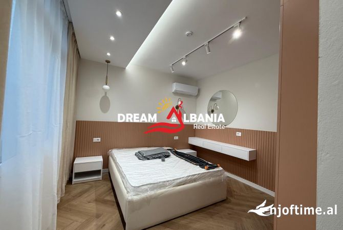 Shtepi me qera Apartament ne Tirane, 1+1, Mobilimi E mobiluar, Pagesa 550  Euro.