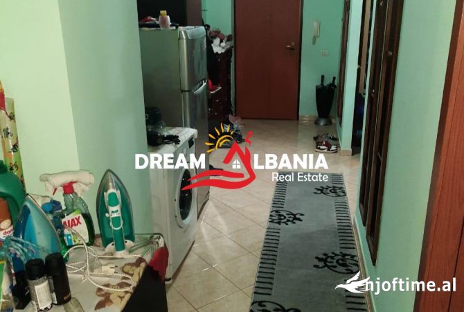 Shtepi ne shitje Apartament ne Tirane, 2+1, Mobilimi E mobiluar, Pagesa 202,000  Euro.