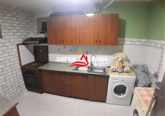 Shtepi ne shitje  ne Tirane, 2+1, Mobilimi Bosh, pa mobiluar, Pagesa 92,000  Euro.