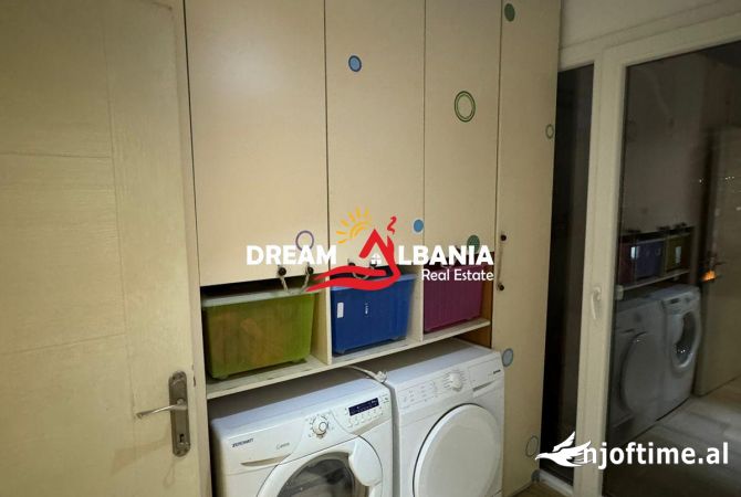 Shtepi me qera Apartament ne Tirane, 2+1, Mobilimi E mobiluar, Pagesa 800  Euro.