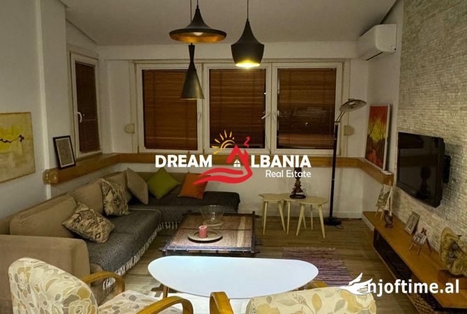 Shtepi me qera 2+1 ne Tirane - 800 Euro