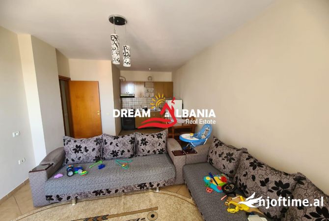 Shtepi me qera 1+1 ne Tirane - 400 Euro