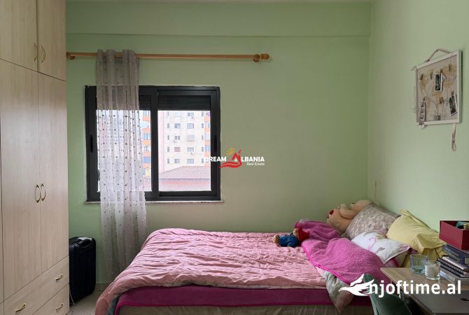 Shtepi ne shitje 1+1 ne Tirane - 120,000 Euro