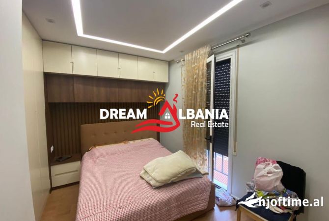 Shtepi me qera Apartament ne Tirane, 1+1, Mobilimi E mobiluar, Pagesa 630  Euro.