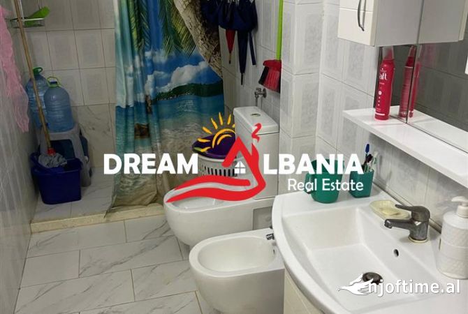 Shtepi ne shitje Apartament ne Tirane, 2+1, Mobilimi E mobiluar, Pagesa 138,000  Euro.