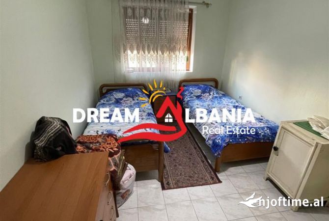 Shtepi ne shitje Apartament ne Tirane, 2+1, Mobilimi E mobiluar, Pagesa 138,000  Euro.