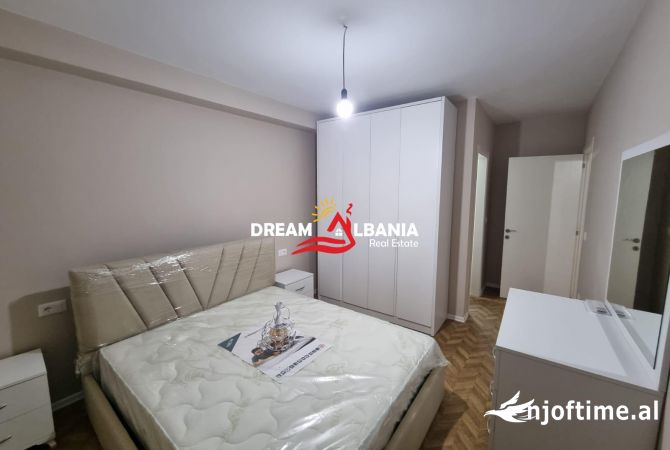 Shtepi me qera Apartament ne Tirane, 2+1, Mobilimi E mobiluar, Pagesa 600  Euro.