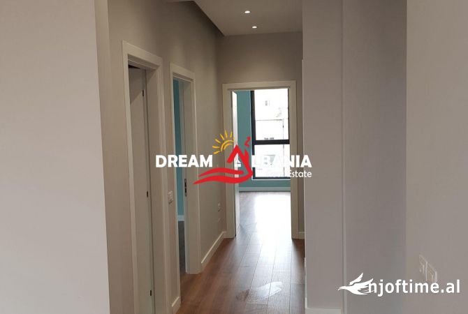 Ambient biznesi me qera 3+1 ne Tirane - 850 Euro