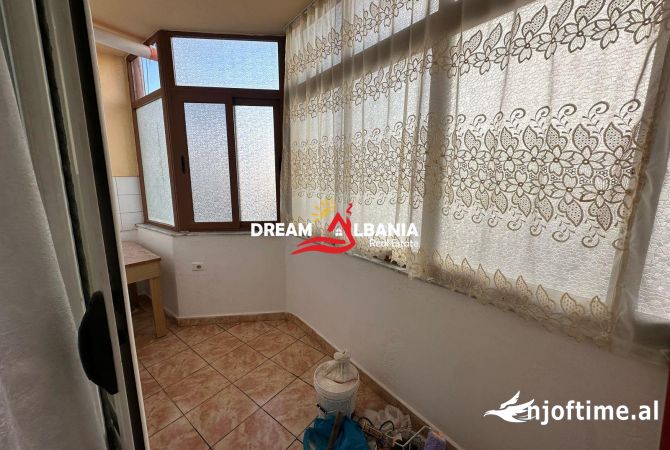 Shtepi me qera Apartament ne Tirane, 2+1, Mobilimi E mobiluar, Pagesa 600  Euro.