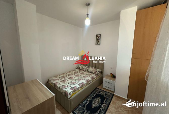 Shtepi me qera Apartament ne Tirane, 2+1, Mobilimi E mobiluar, Pagesa 600  Euro.