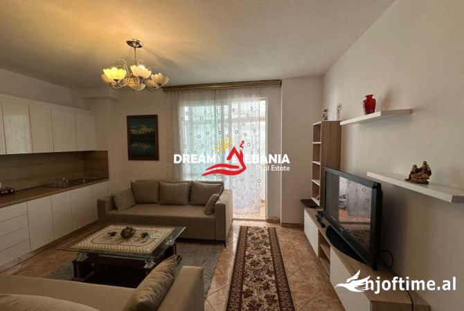 Shtepi me qera 2+1 ne Tirane - 600 Euro
