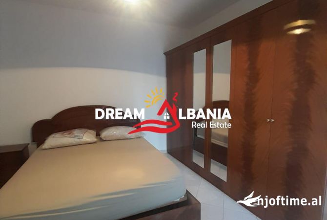 Shtepi me qera 2+1 ne Tirane - 560 Euro