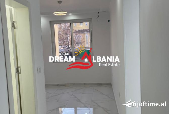 Shtepi ne shitje 1+1 ne Tirane - 145,000 Euro