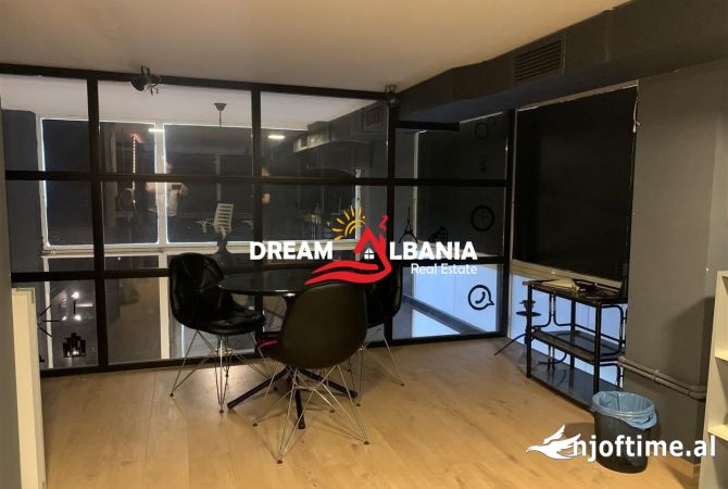Ambient biznesi me qera 3+1 ne Tirane - 560 Euro
