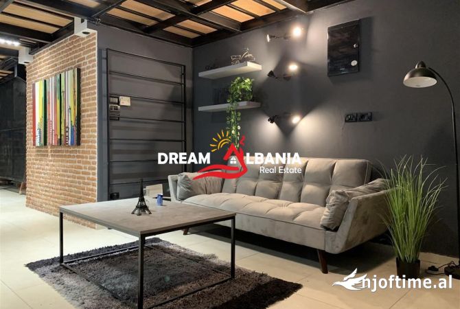 Ambient biznesi me qera 3+1 ne Tirane - 560 Euro