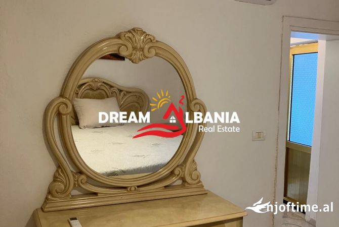 Shtepi me qera Apartament ne Tirane, 1+1, Mobilimi E mobiluar, Pagesa 500  Euro.