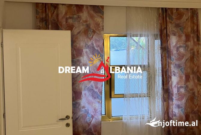 Shtepi me qera Apartament ne Tirane, 1+1, Mobilimi E mobiluar, Pagesa 500  Euro.