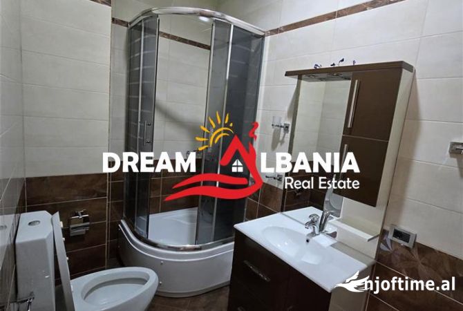 Shtepi me qera Apartament ne Tirane, 2+1, Mobilimi E mobiluar, Pagesa 950  Euro.