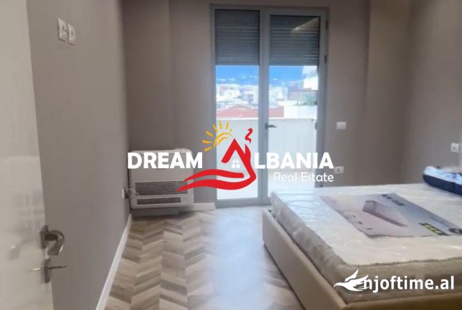 Shtepi me qera Apartament ne Tirane, 2+1, Mobilimi E mobiluar, Pagesa 1,500  Euro.