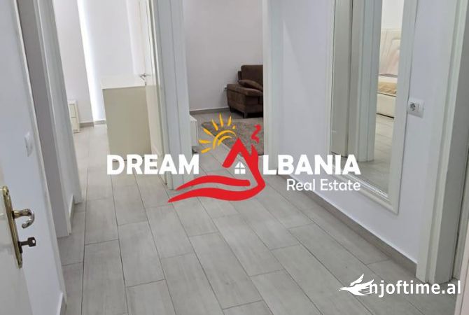 Shtepi ne shitje Apartament ne Tirane, 2+1, Mobilimi E mobiluar, Pagesa 158,000  Euro.