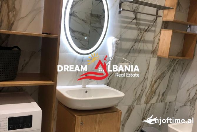 Shtepi me qera Apartament ne Tirane, 1+1, Mobilimi E mobiluar, Pagesa 1,200  Euro.