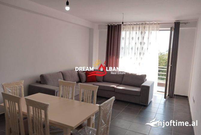 Shtepi me qera 2+1 ne Tirane - 40,000 Leke