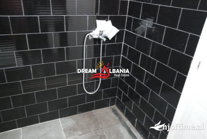 Shtepi me qera Apartament ne Tirane, 2+1, Mobilimi E mobiluar, Pagesa 40,000  Leke.