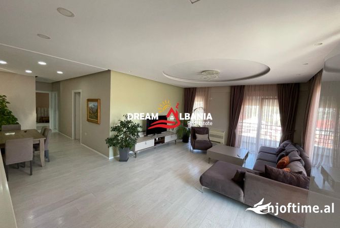Shtepi me qera Apartament ne Tirane, 3+1, Mobilimi E mobiluar, Pagesa 1,100  Euro.