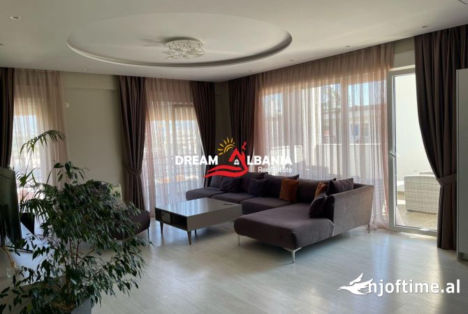 Shtepi me qera 3+1 ne Tirane - 1,100 Euro