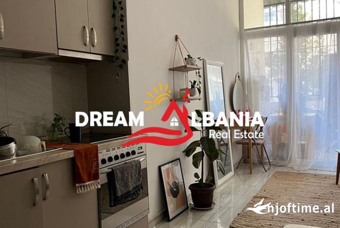 Shtepi ne shitje Apartament ne Tirane, 1+1, Mobilimi E mobiluar, Pagesa 78,000  Euro.