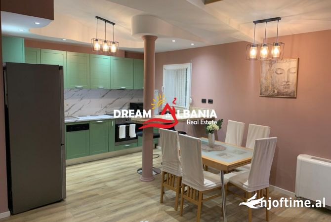 Casa in affitto 2+1 a Tirana - 900 Euro