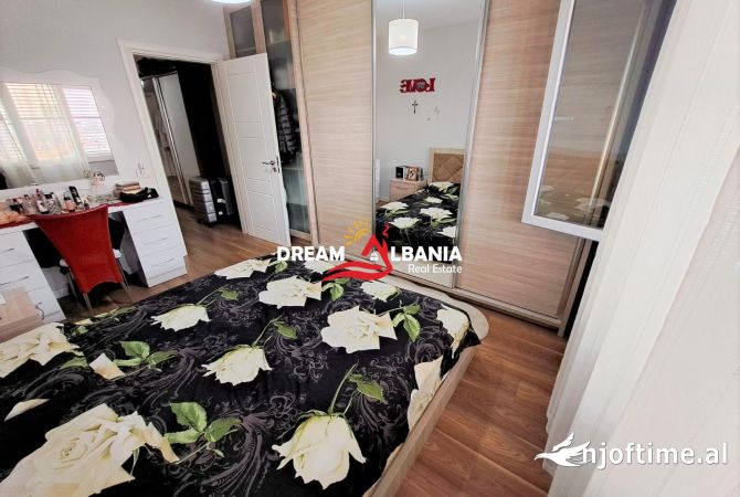 Shtepi me qera 2+1 ne Tirane - 750 Euro